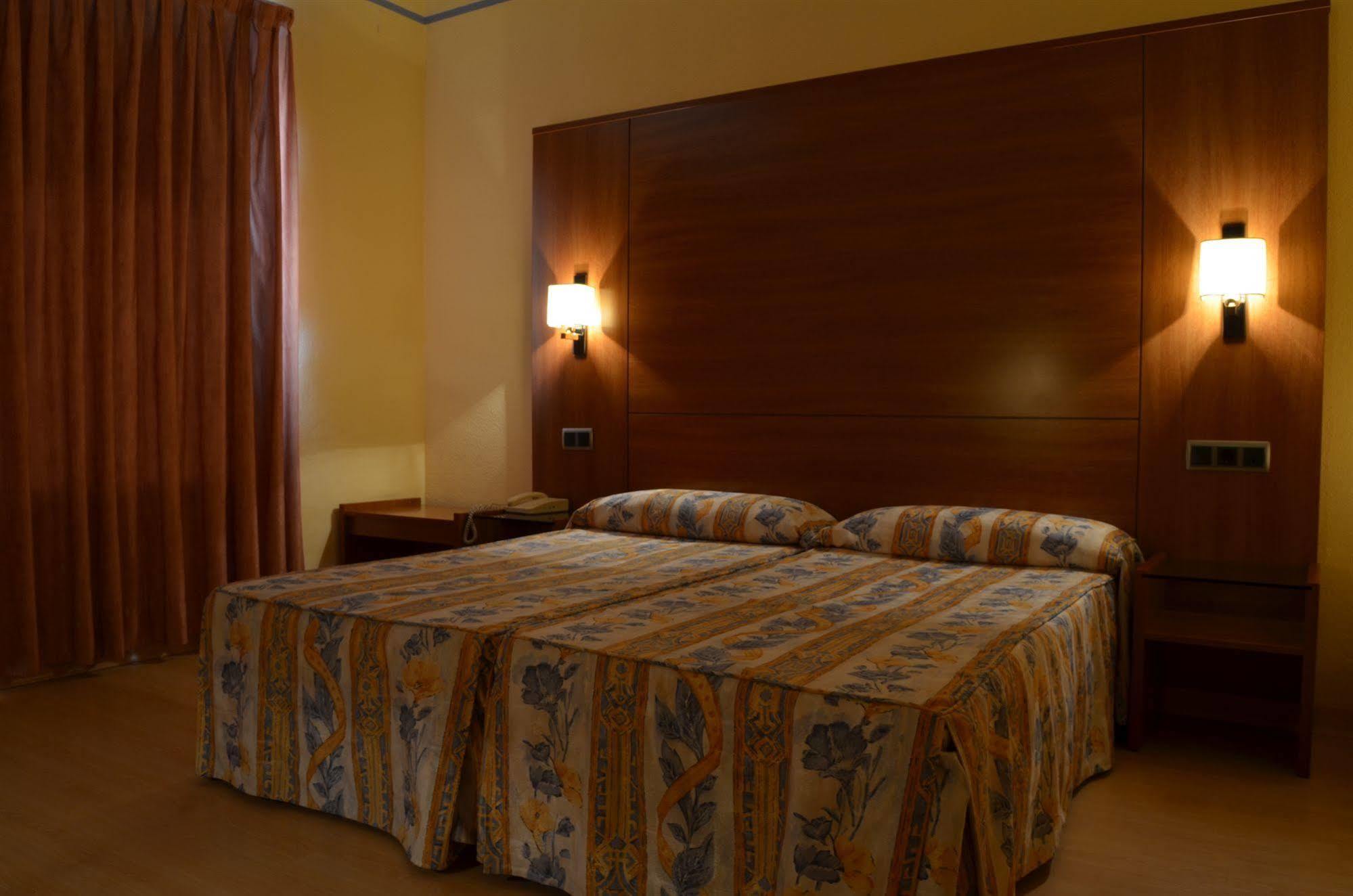 Hotel Sant Jordi Tarragona Eksteriør billede